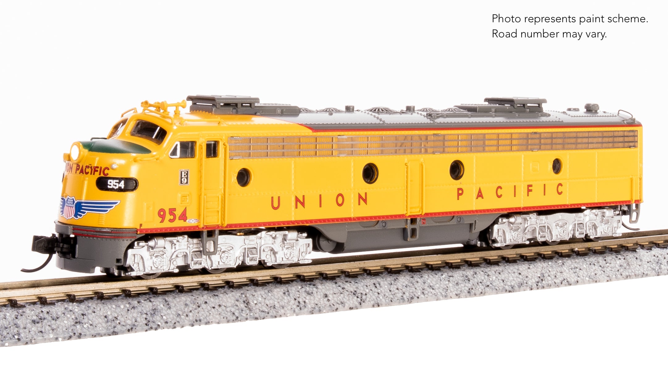 8826 EMD E9 A/B, UP 954 / 962B, Yellow & Gray, A-unit Paragon4 Sound/D
