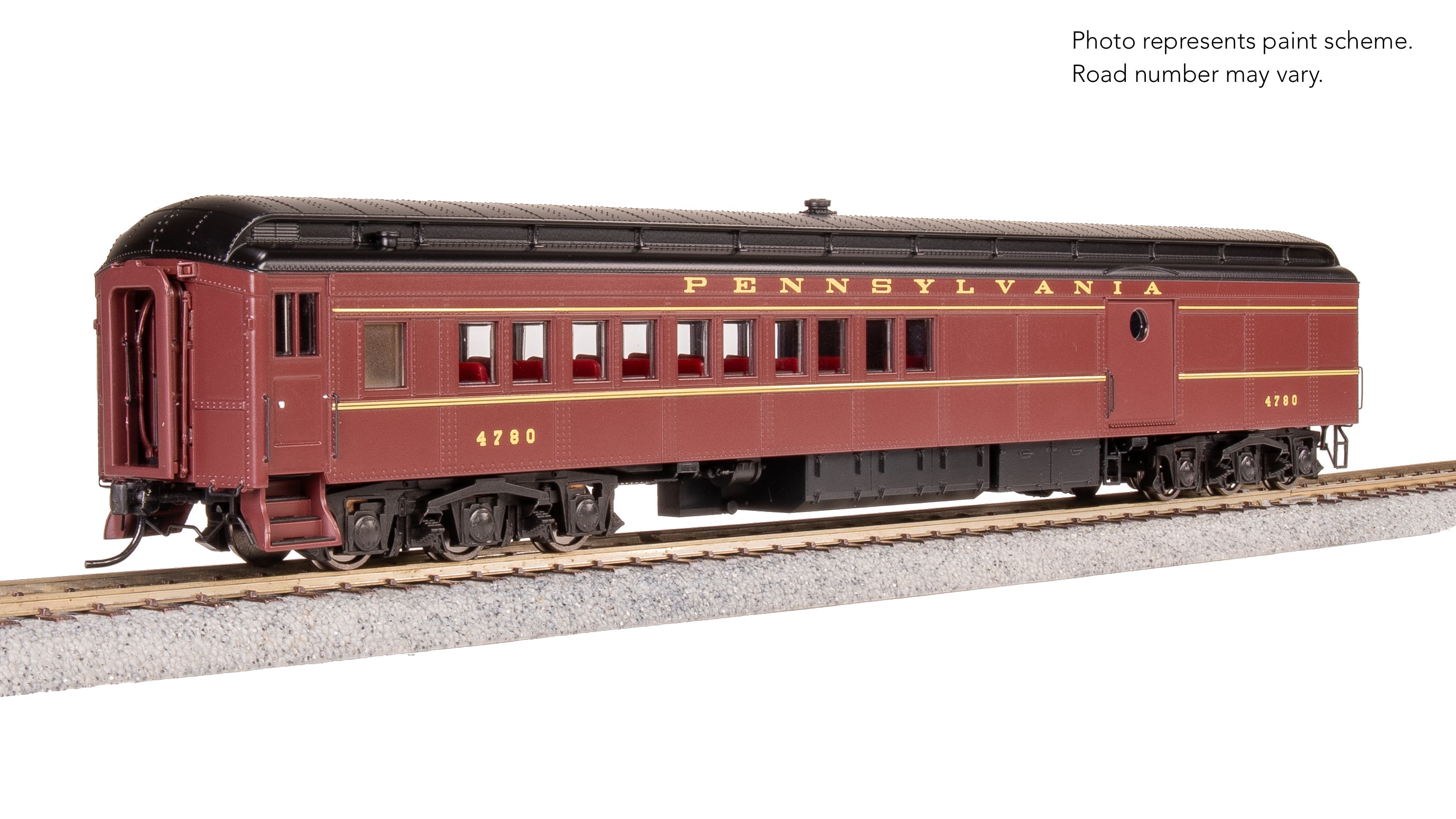 8982 PB70 Coach-Baggage Combine, PRR 4780, late-1940's Paint, HO Scale
