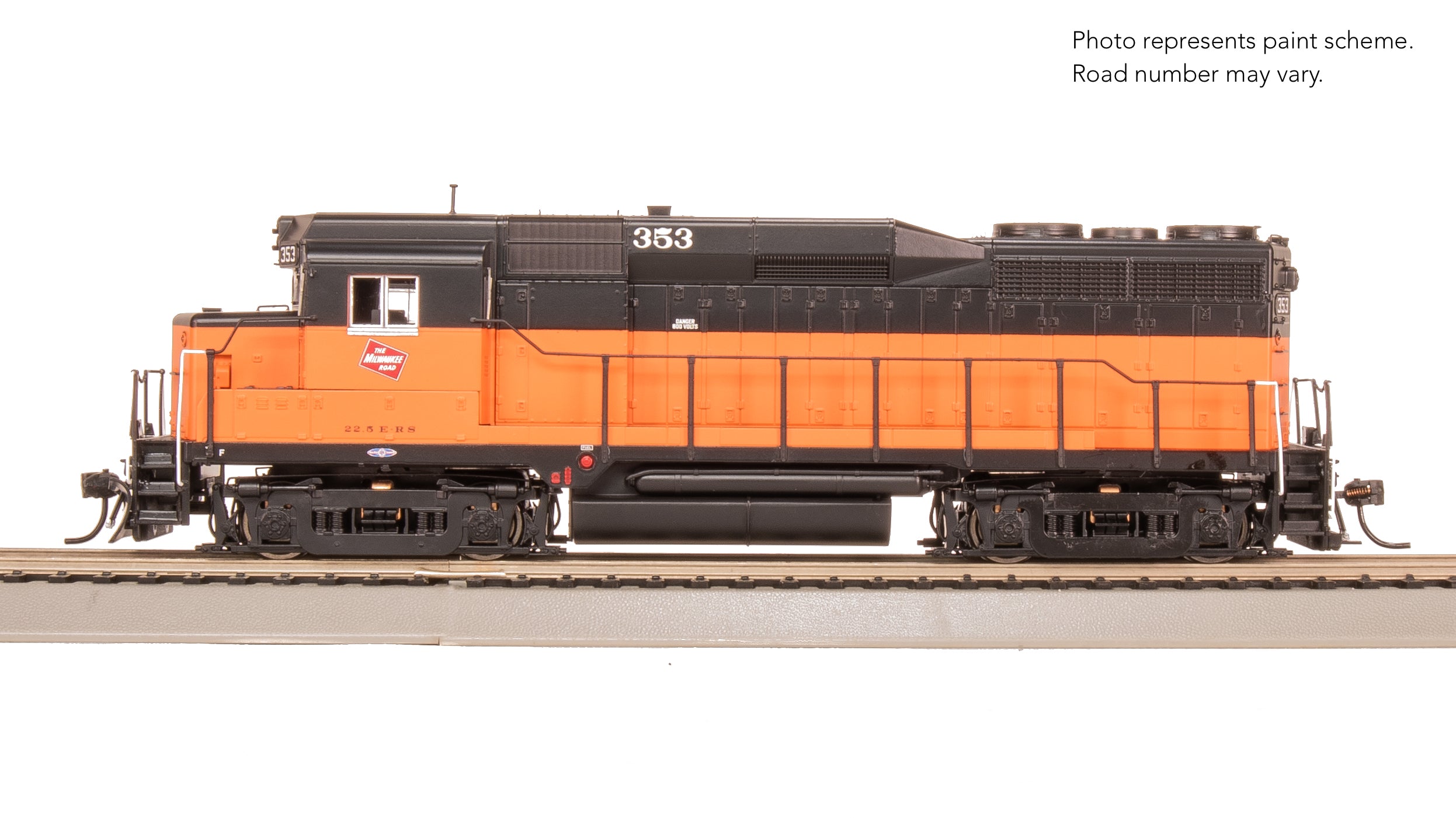 9154 EMD GP30, MILW 354, Orange & Black, No-Sound/DCC-Ready, HO