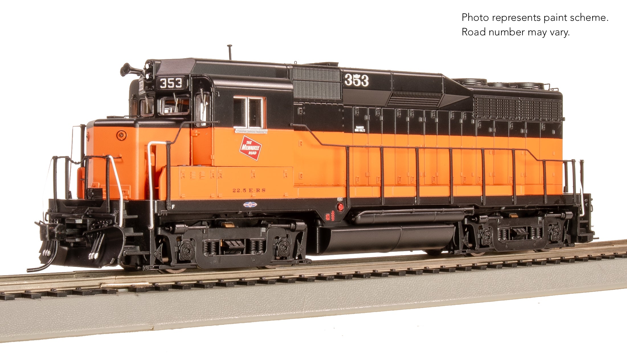 9154 EMD GP30, MILW 354, Orange & Black, No-Sound/DCC-Ready, HO