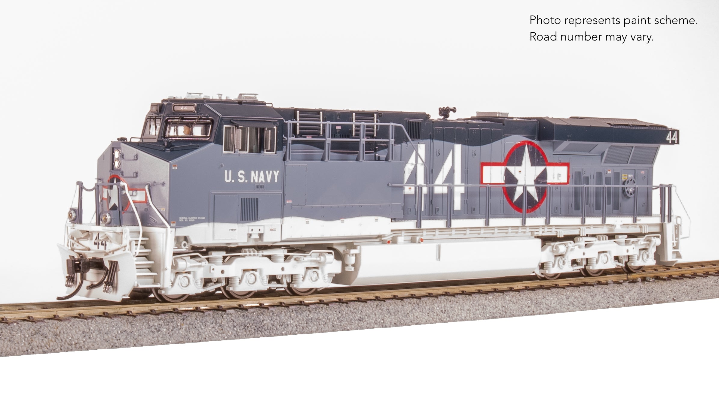 9875 GE ES44AC, US Navy #44, Fantasy Paint Scheme, No-Sound / DCC-Ready, HO