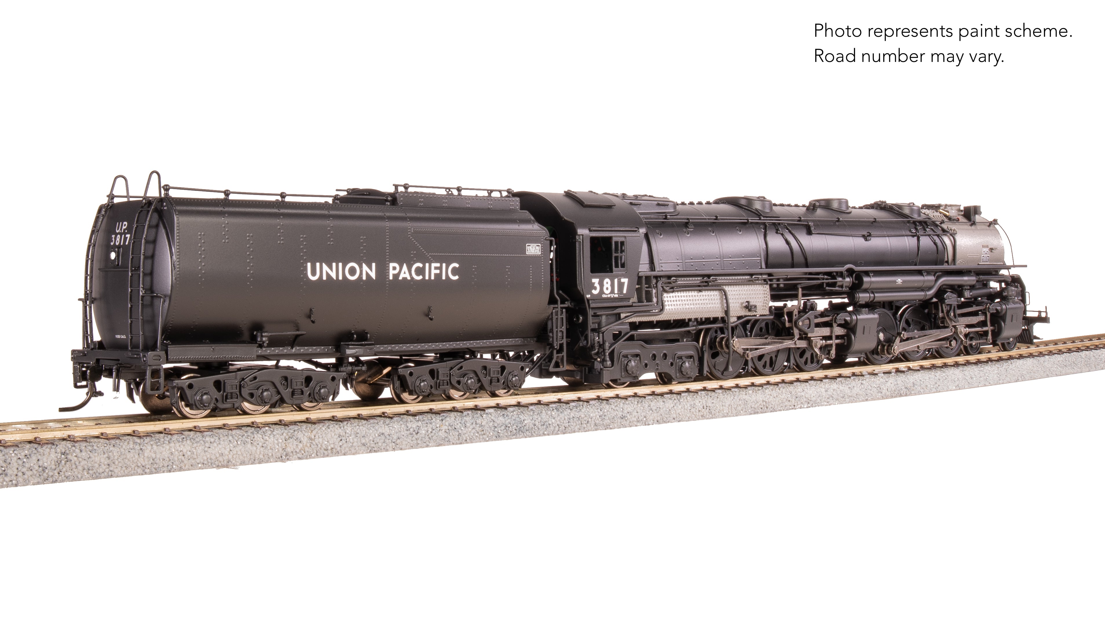 9902 UP Early Challenger (CSA-2), #3817, Post-1947, As-Delivered Front Engine, No-Sound / DCC-Ready, HO