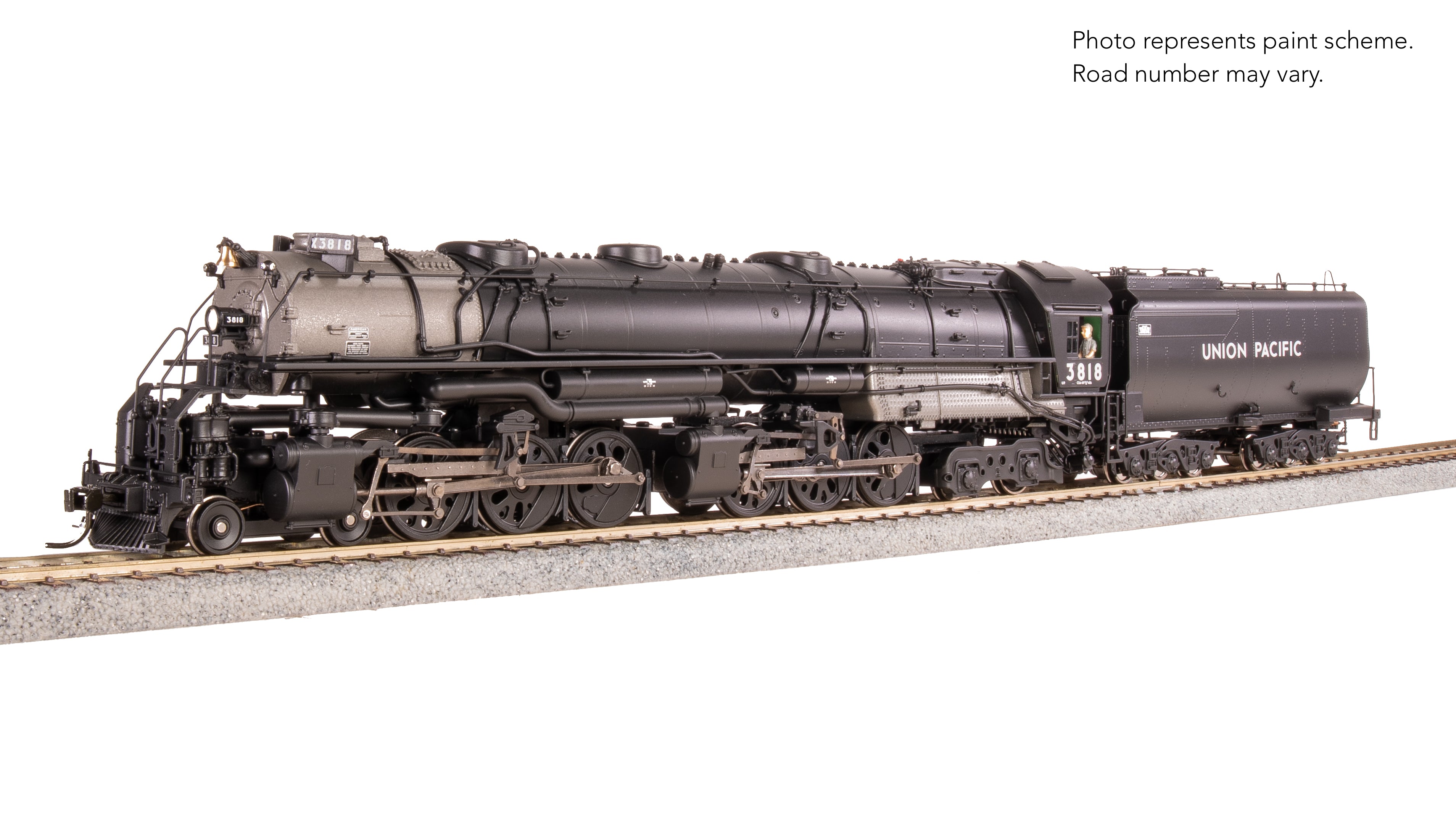 9903 UP Early Challenger (CSA-2), #3818, Post-1947, As-Delivered Front Engine, Paragon4 Sound/DC/DCC, Smoke, HO