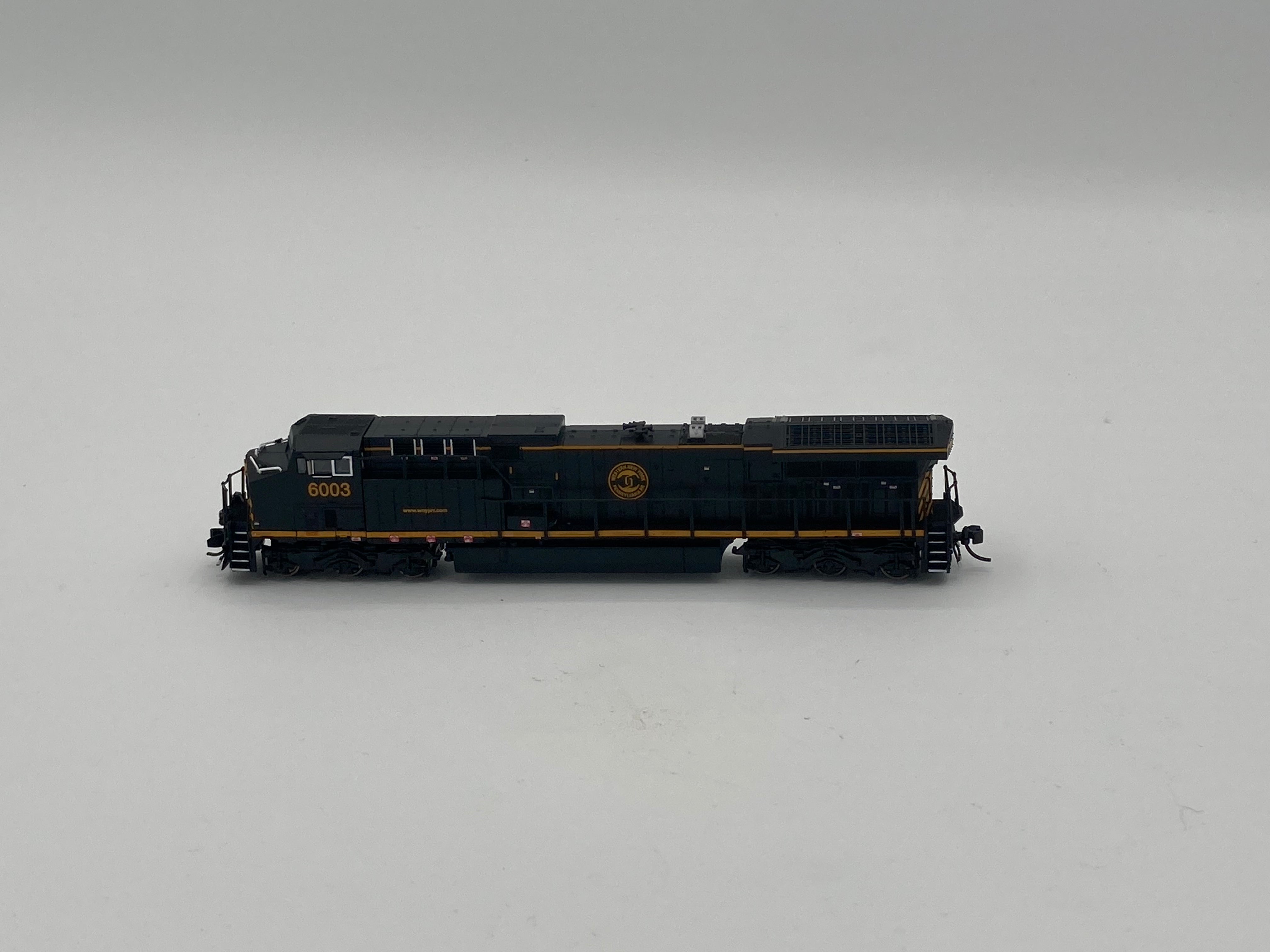 REFURBISHED R8585 GE AC6000, WNYP #6003, Black w/ Yellow, Paragon4 Sound/DC/DCC, N