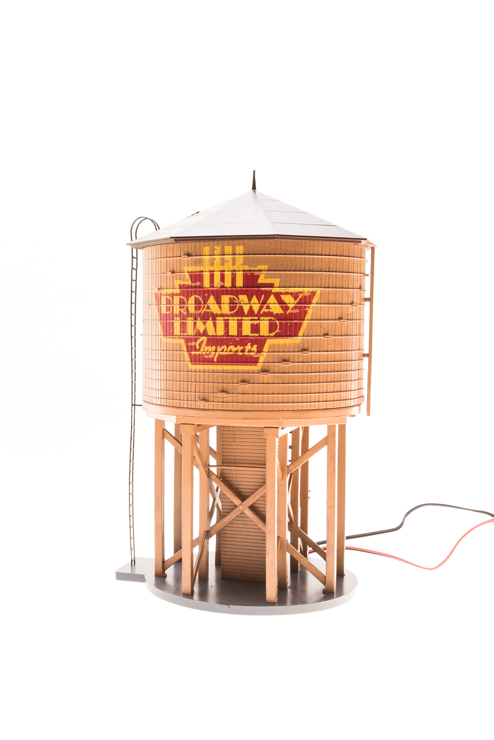 BLI-6097 Operating Water Tower w/ Sound, with BLI Logo, Weathered Brown, HO