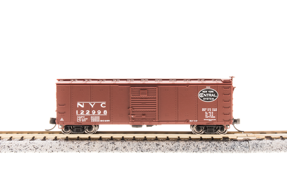 3413 NYC Steel Box Car, #122332, with Dreadnaught ends, post-1955 Extended Gothic lettering, N