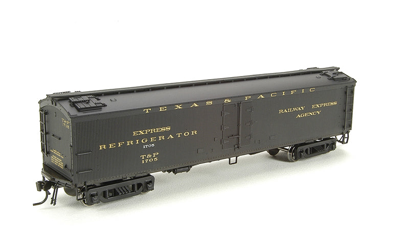 BLI-1460 GACX 53'6" Wood Express Reefer, T&P #1705, Pullman Green, HO